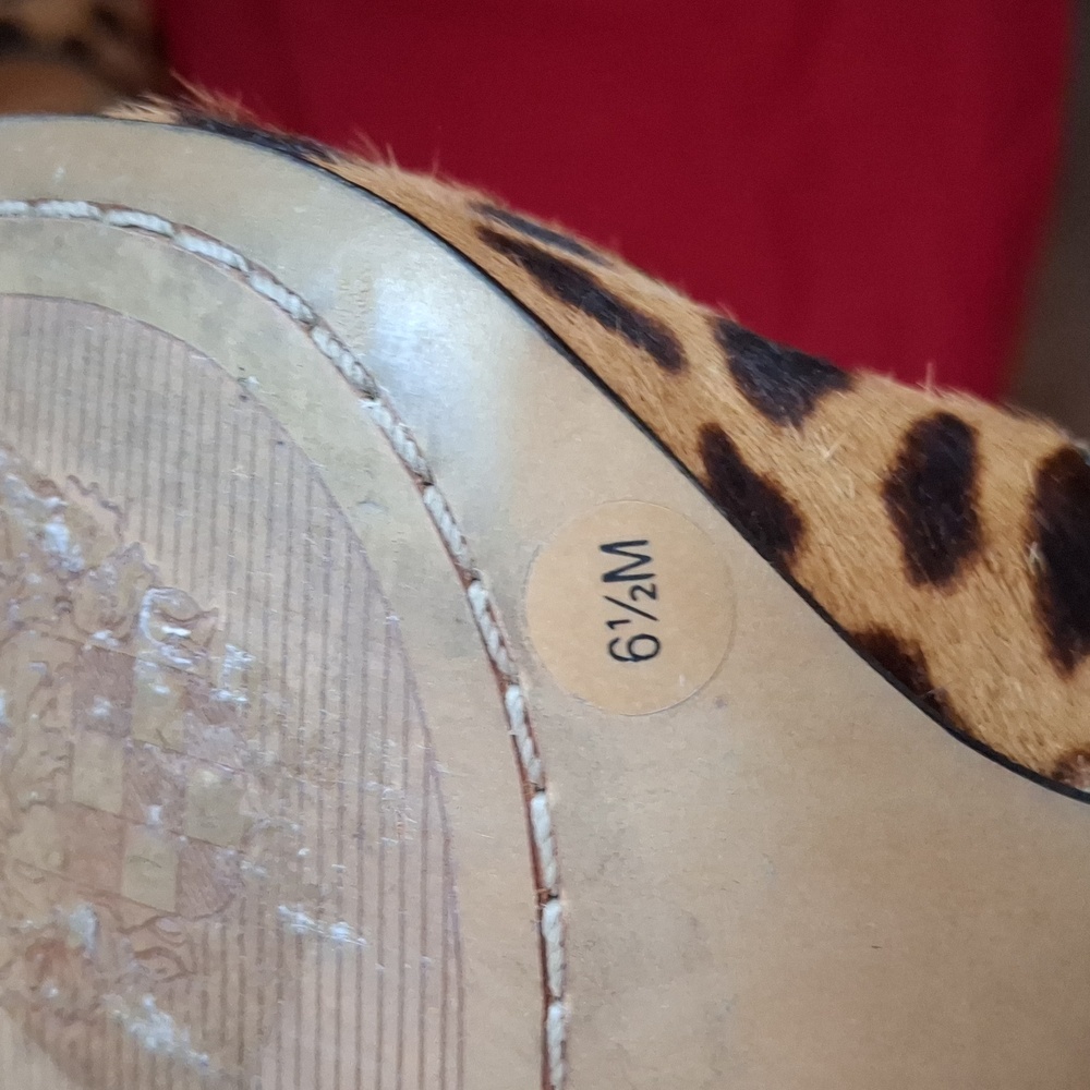 Vince Camuto Leopard Print Heels - Picture 6 of 6